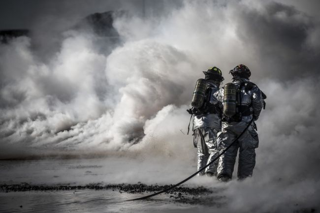 Slovenskí hasiči bojovali s ďalším požiarom