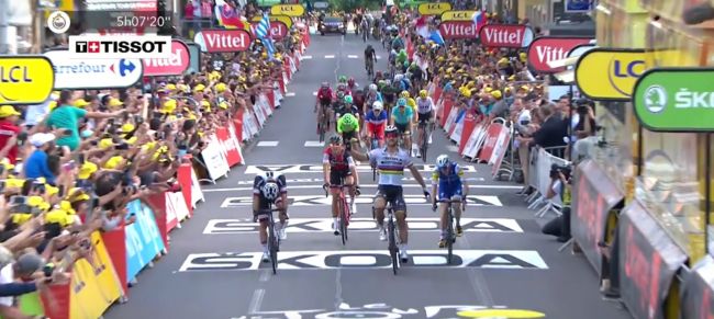 Video: Neprekonateľný finiš Petra Sagana