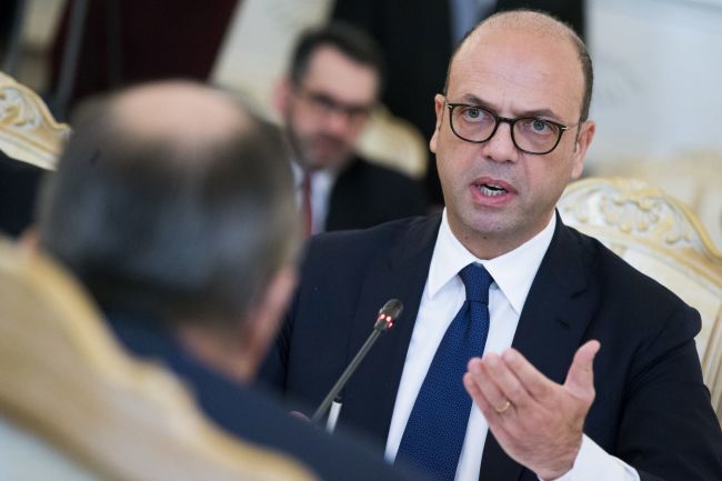 Taliansko kritizuje Rakúsko za návrh obnoviť kontrolu na spoločných hraniciach