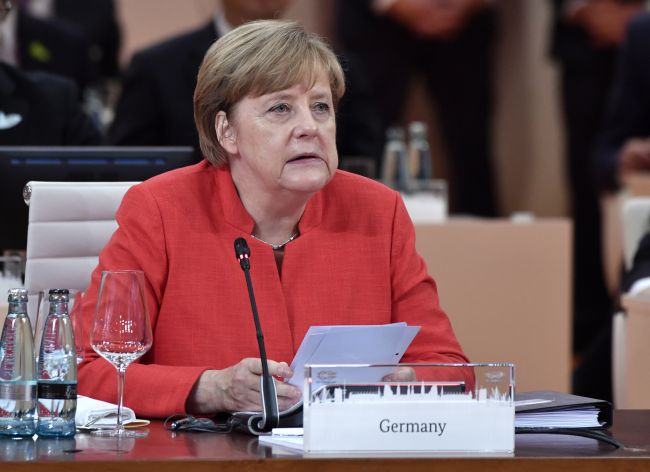 G20: Merkelová vyzvala na kompromisy bez vzdávania sa zásad