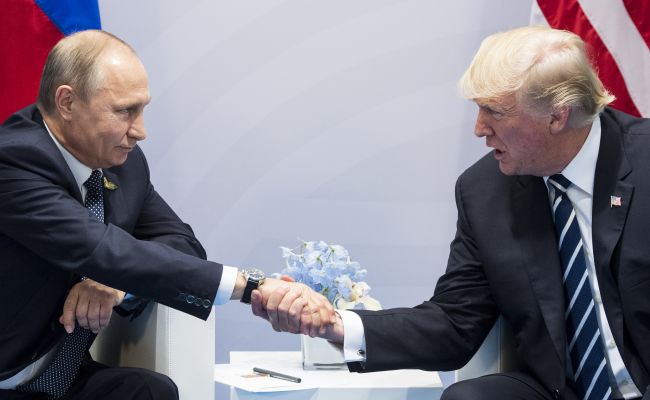 Putin rokoval s Trumpom o Ukrajine, Sýrii a boji proti terorizmu