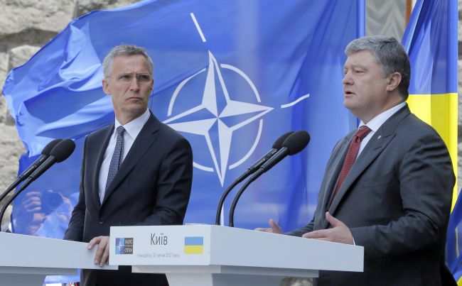 Porošenko: Prioritou Ukrajiny je vstup do NATO