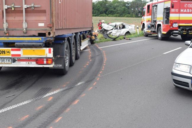 Foto: Ďalšia tragická nehoda si vyžiadala 2 ľudské životy