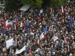 Tisíce Poliakov demonštrovali proti zmenám v súdnictve
