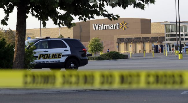 Prípad nájdených migrantov pred Walmartom v texaskom San Antoniu ná ďalšiu obeť