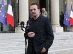 Spevák Bono hovoril s Macronom o rozvojovej pomoci
