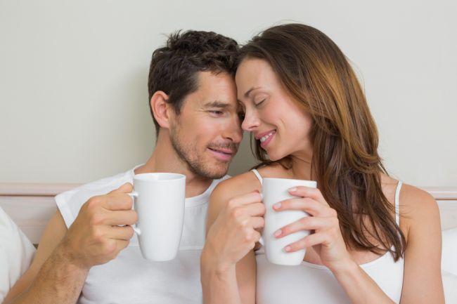 6 malých vecí, ktoré by ste mali robiť každé ráno pre silnejšie manželstvo