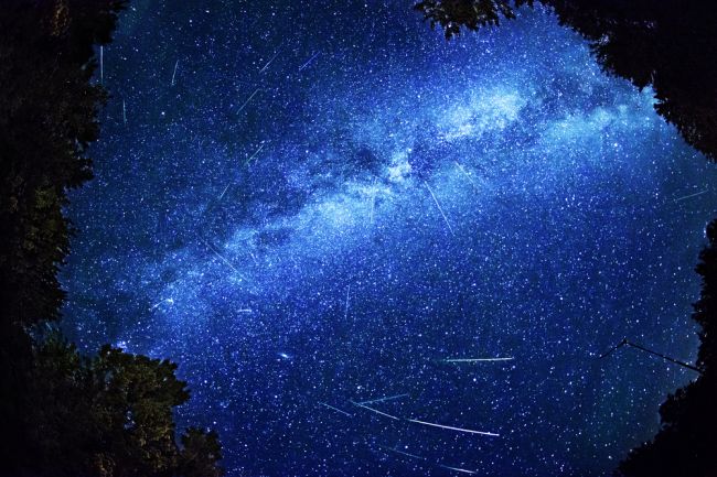 Čaká nás úžasné nebeské divadlo v podobe meteorického roja