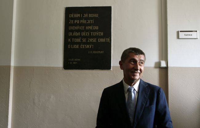 Babiš sa oženil so svojou dlhoročnou partnerkou