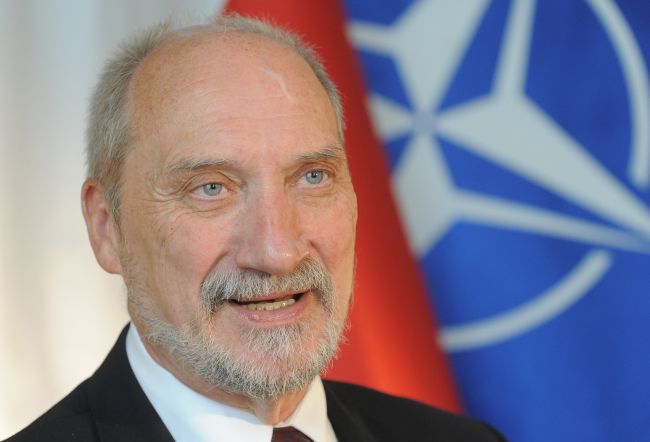 Poľský parlament zvažuje možnosť žiadosti o reparácie od Nemecka