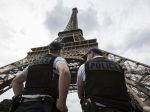 Útočník spod Eiffelovej veže podstupuje psychiatrické vyšetrenia