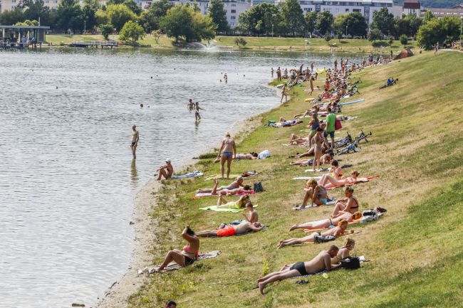 BRATISLAVA: Zákaz kúpania na Kuchajde naďalej trvá