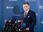 Fico: Rezort školstva by mohol viesť minister obrany Peter Gajdoš