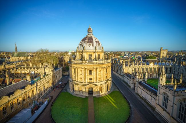 Ste dosť inteligentní na to, aby ste sa dostali na Oxford? Urobte si tento test