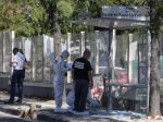Vodič v Marseille narazil autom do autobusových zastávok, hlásia jedného mŕtveho