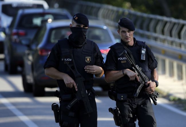 Katalánska polícia potvrdila zabitie Maročana hľadaného po útoku v Barcelone