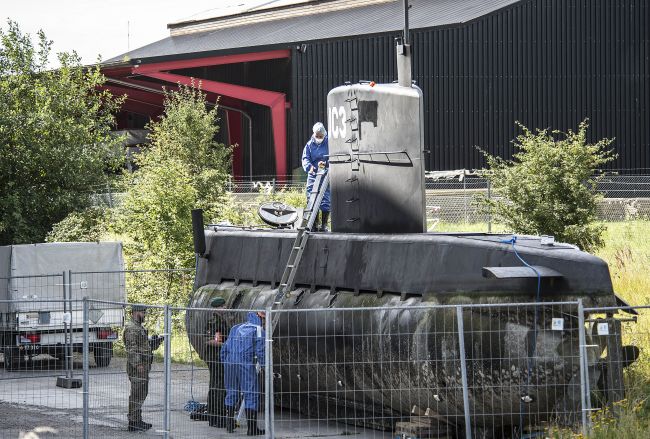 K telu zavraždenej švédskej novinárky bol ako záťaž pripevnený kus kovu