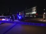 Útočník zranil dvoch policajtov pred Buckinghamským palácom
