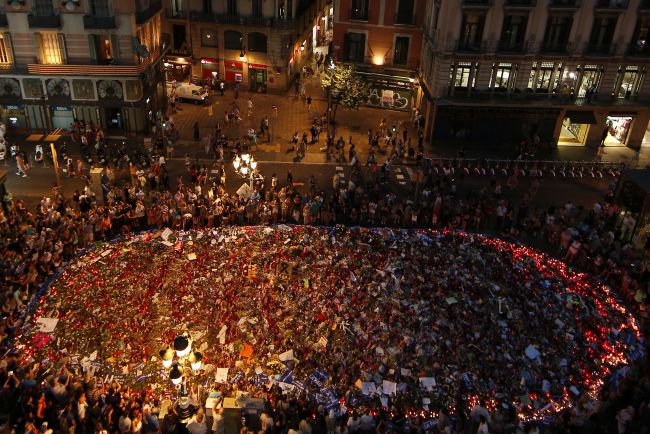 Počet obetí teroristických útokov v Katalánsku sa zvýšil na 16