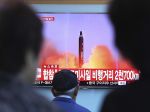 KĽDR odpálila balistickú strelu, ktorá preletela ponad Japonsko