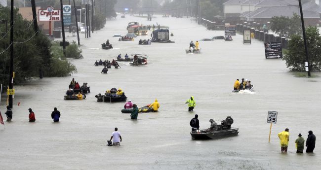 Harvey prinútil amerických meteorológov zmeniť mapy