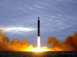 Bezpečnostná rada OSN odsúdila raketovú skúšku KĽDR, žiada koniec provokácií
