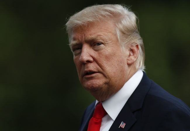 Sú známe firmy, ktoré postavia prototypy Trumpovho múra