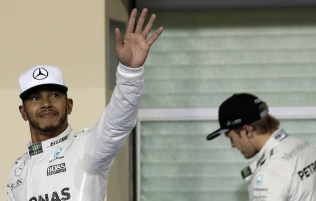 F1: Hamilton prekonal rekord Schumachera: "Nedokážem tomu uveriť"