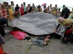 Najmenej 73.000 moslimských Rohingov utieklo z Mjanmarska do Bangladéša
