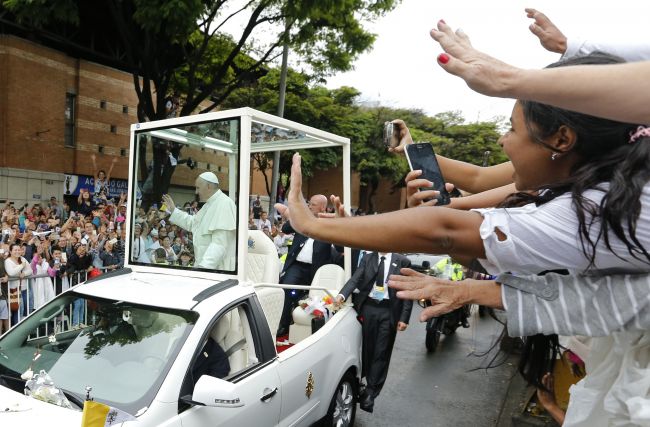 Pápež navštívil mesto Cartagena, odsúdil obchodovanie s ľuďmi