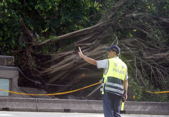 Taiwan sa pripravuje na priamy úder silného tajfúnu Talim
