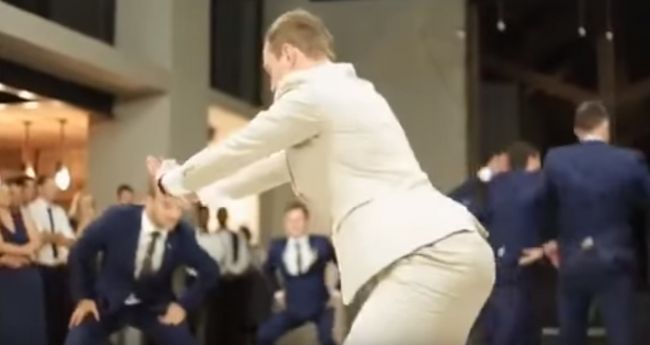 Video: Ženích sa rozhodol prekvapiť svoju nastávajúcu fenomenálnou tanečnou choreografiou