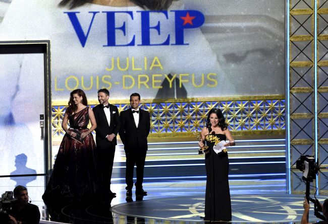 Hlavné ceny Emmy získali seriály Veep a Služobníčkin príbeh