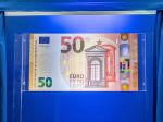 Europol: Zadržali 53 podozrivých z využívania falšovaných eurobankoviek, i v SR