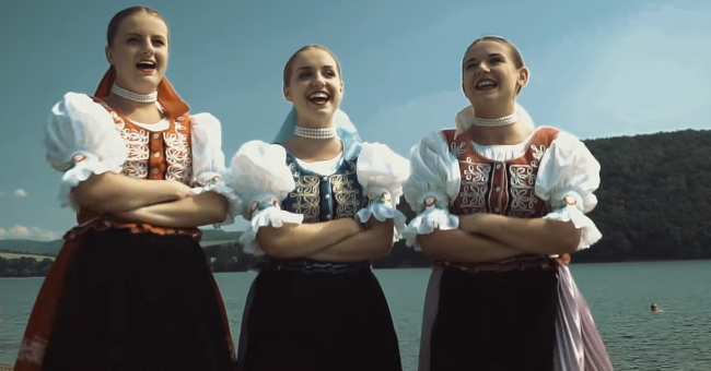 Video: Slovenská pieseň s ľudovými motívmi poteší nielen východniarov