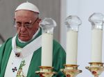 Cirkev reagovala na zneužívania detí jej členmi neskoro, priznal pápež