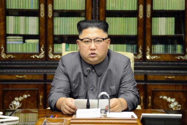 Kim Čong-un: Vyšinutý Trump draho zaplatí za svoje hrozby