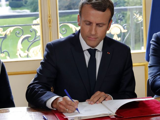 Macron po voľbách v Nemecku predstaví návrhy na reformu Európskej únie