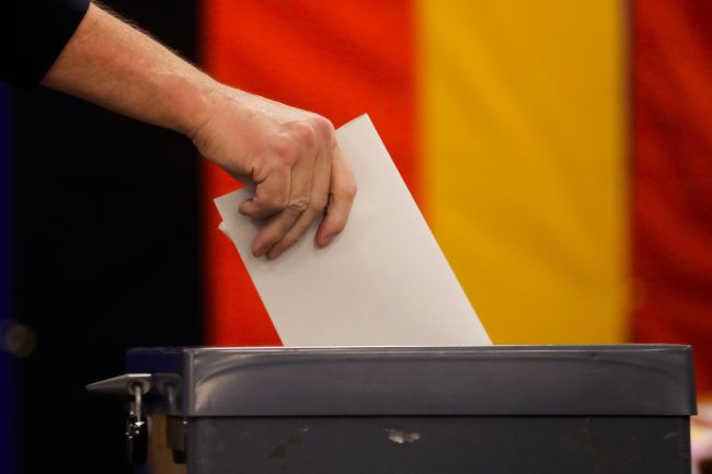 Strany únie CDU/CSU zvíťazili v parlamentných voľbách v Nemecku