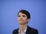 Nemecko: Líderka AfD Petryová nebude súčasťou parlamentnej frakcie svojej strany