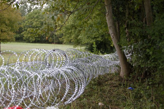 Maďarsko zvažuje výstavbu plota na hraniciach s Rumunskom