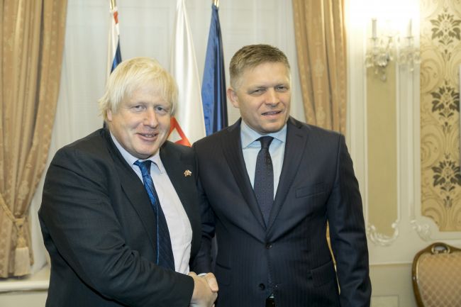 FICO: Slovenskí občania nebudú po odchode Británie z EÚ poškodení