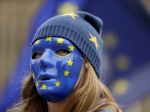 Najvyšší lídri EÚ sa zatiaľ nevyslovili k priebehu referenda v Katalánsku