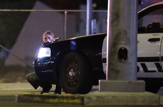 Aktívny strelec v Las Vegas zranil viacero ľudí