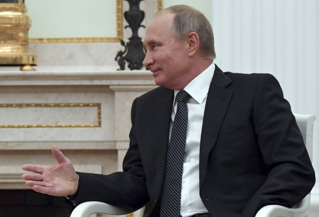 Putin sa ešte nerozhodol, či bude po štvrtý raz kandidovať za prezidenta
