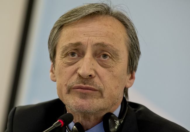 Prieskum v ČR: Ľudia dôverujú viac Stropnickému než Babišovi