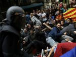 Španielsko sa ospravedlnilo za násilné zásahy proti katalánskym voličom
