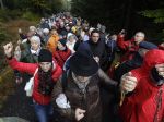 Poliaci sa na hraniciach modlili za mier, niektorí vnímali protiislamský podtón