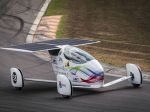 V Austrálii sa začali preteky solárnych automobilov