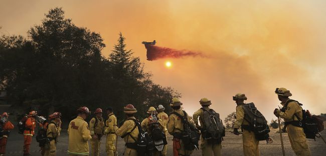 Požiare v Kalifornii si vyžiadali už 38 mŕtvych